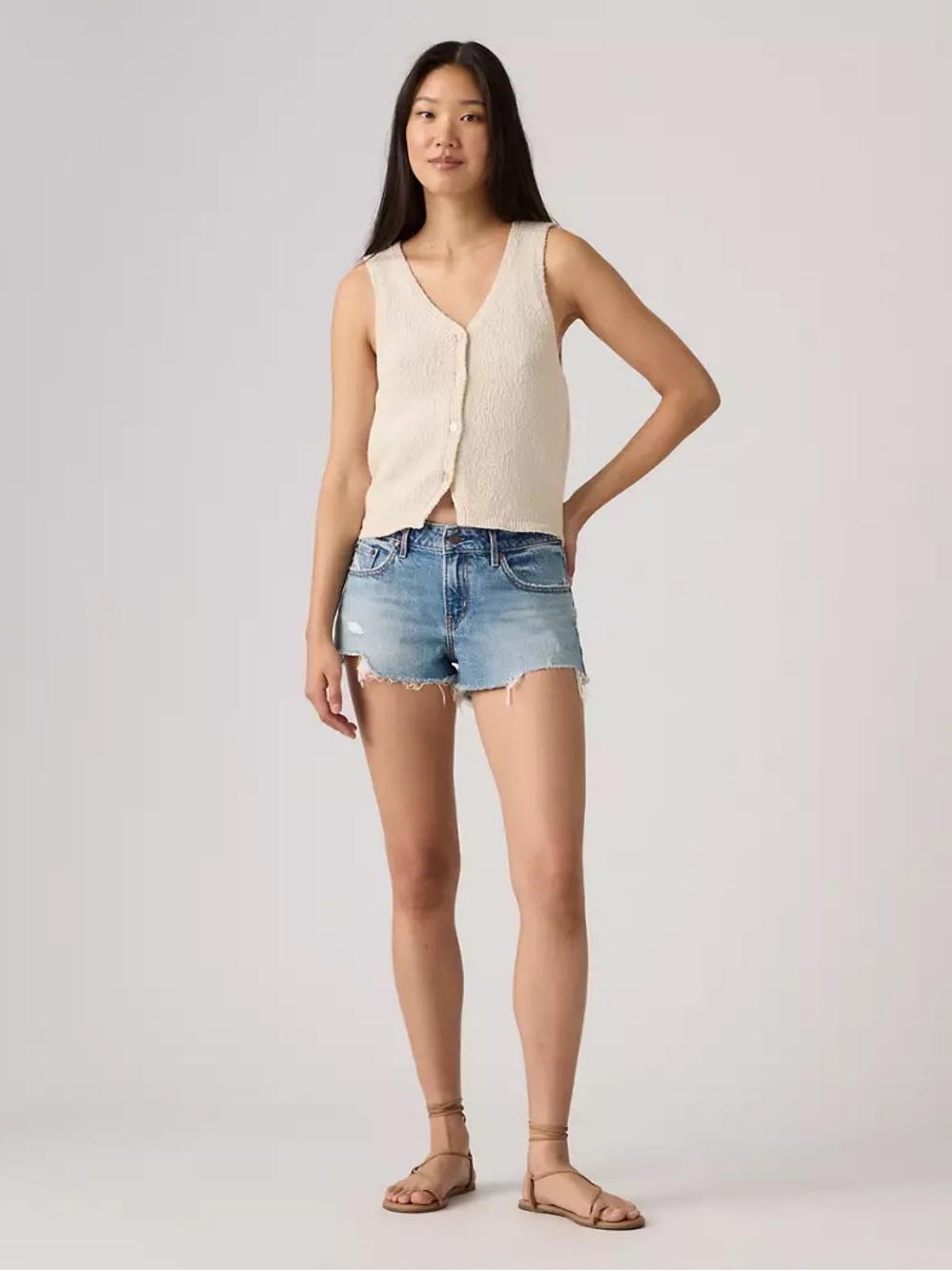 Levi's Low Rise Denim Shorts Size 28